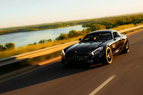 Acheter une Moto d'Occasion à l'Étranger : Guide Pratique et Astuces Incontournables